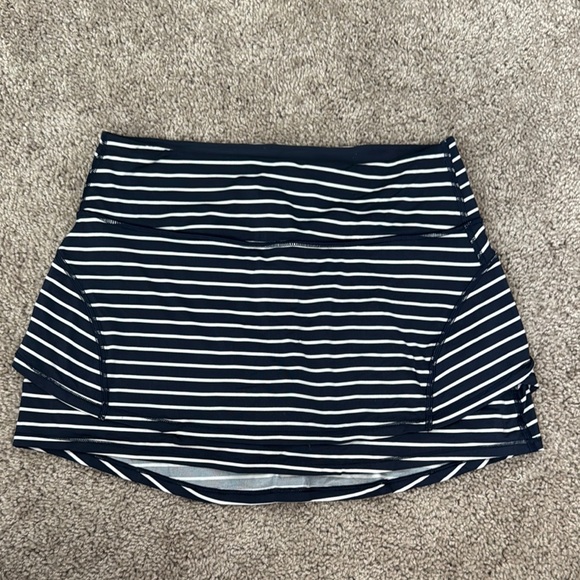 Athleta Navy Striped Stealth Skort - Picture 1 of 4